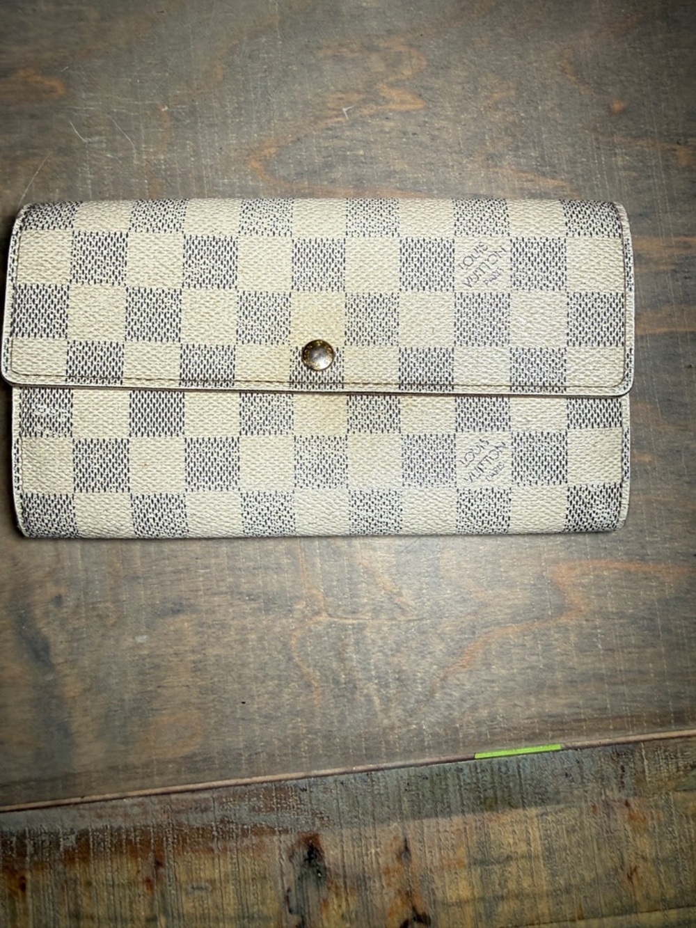 Louis Vuitton Sarah Wallet in Damier Azur canvas